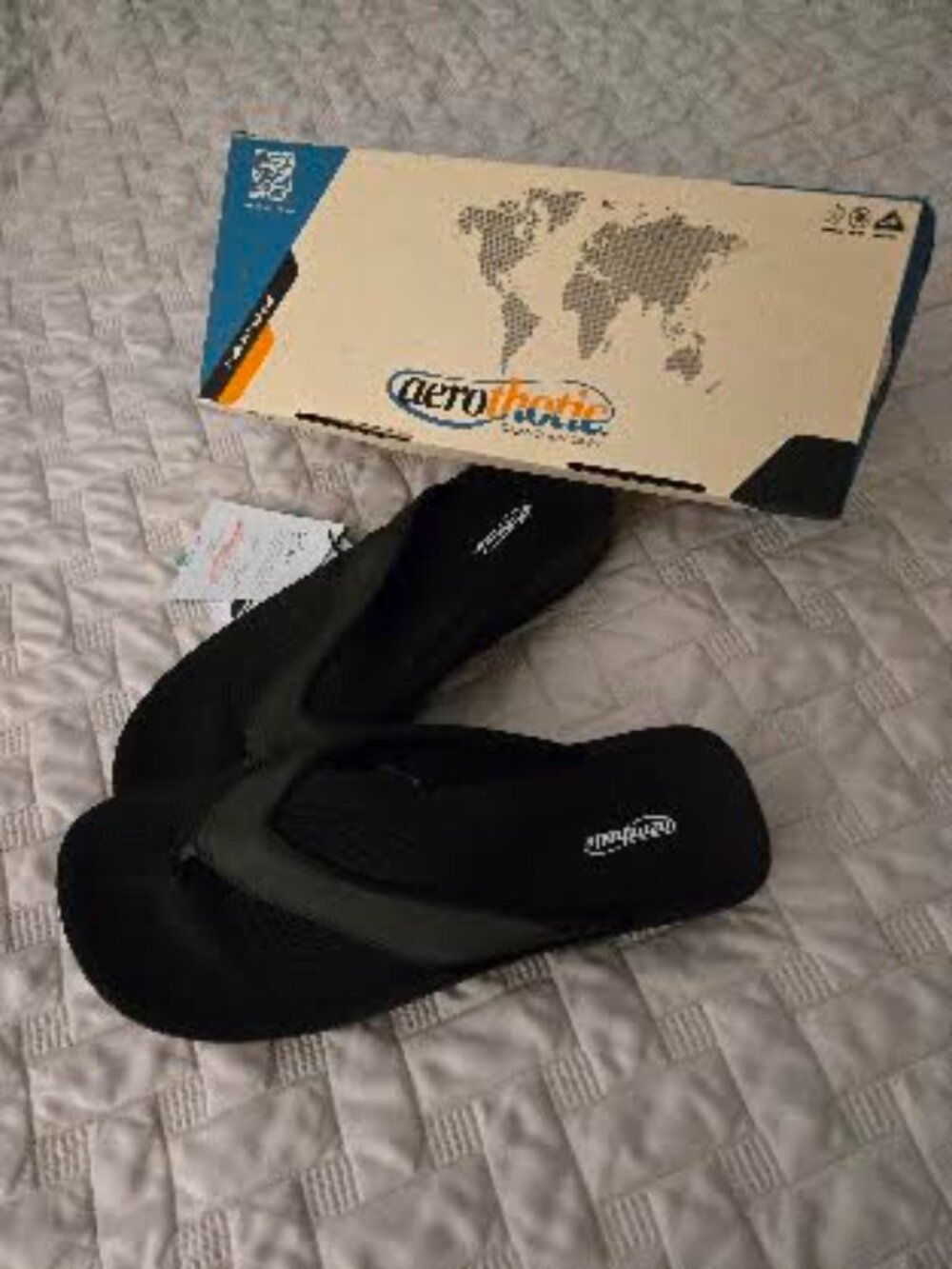 Sandals - Picture 2 of 3